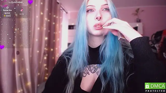 JustMeowGirl online show from March 14, 5:02 am