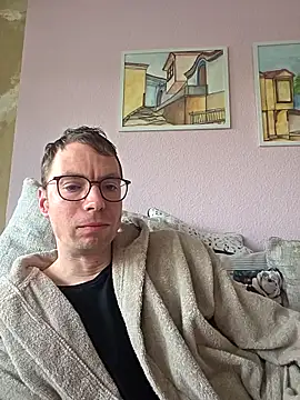 Schnubby1 online show from February 20, 3:34 pm