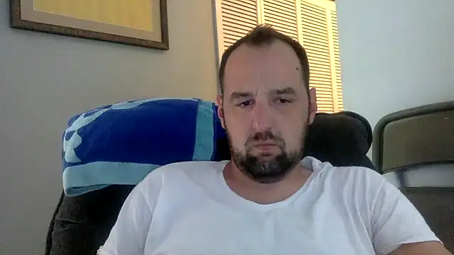 Snapshot of Kink_Master_Daddy chatting on July 14, 11:10 pm Kink Master Daddy online show from July 14, 11:10 pm