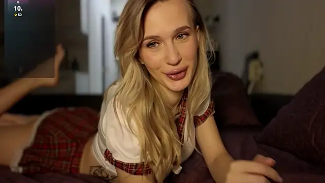 Snapshot of lluna_drug chatting on November 23, 10:59 am lluna drug online show from November 23, 10:59 am