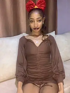 Snapshot of GoddessVee chatting on December 20, 4:46 pm GoddessVee online show from December 20, 4:46 pm