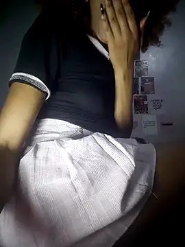 Snapshot of GoddessVee chatting on October 19, 7:36 pm GoddessVee online show from October 19, 7:36 pm