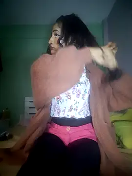 GoddessVee online show from March 4, 3:07 pm