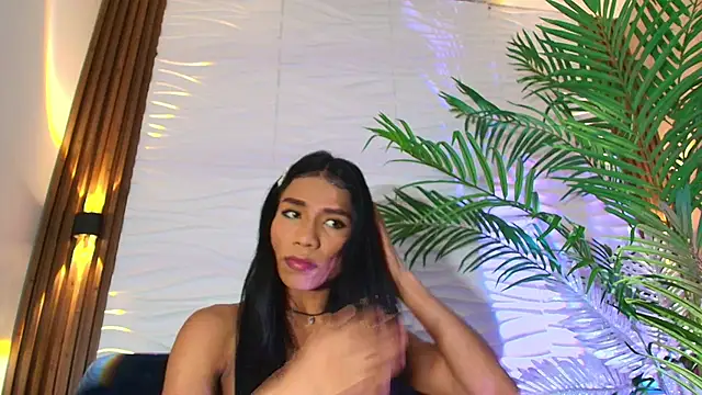 kimberly Gonzalez1 online show from November 13, 7:13 pm