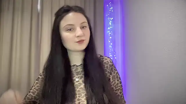 Snapshot of LocaAlis chatting on February 3, 12:14 pm LocaAlis online show from February 3, 12:14 pm