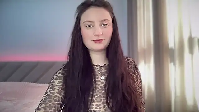 Snapshot of LocaAlis chatting on March 22, 9:13 am LocaAlis online show from March 22, 9:13 am