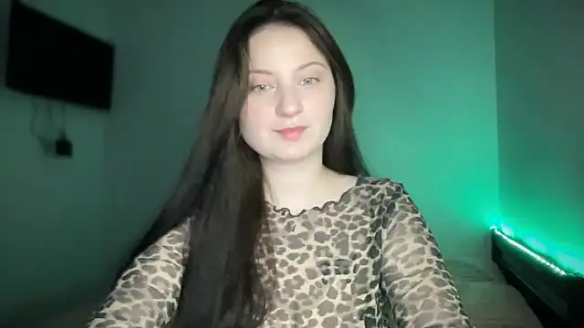 Snapshot of LocaAlis chatting on November 11, 1:11 pm LocaAlis online show from November 11, 1:11 pm