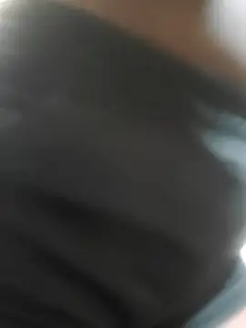 Snapshot of julietunderwoood chatting on October 26, 4:07 am julietunderwoood online show from October 26, 4:07 am