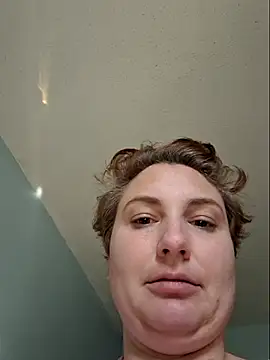 MilfyMrsRobinson online show from March 15, 1:50 pm