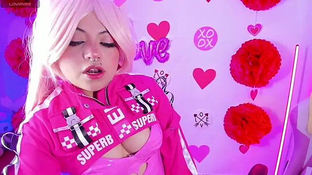 Snapshot of Ahri_Elderwood chatting on February 16, 4:52 am Ahri Elderwood online show from February 16, 4:52 am