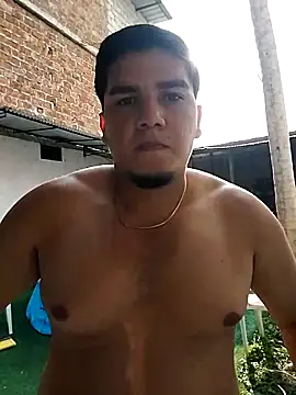 Andresitobaby online show from December 19, 9:33 pm