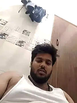 Snapshot of Manboobs178 chatting on March 22, 2:15 am Manboobs178 online show from March 22, 2:15 am