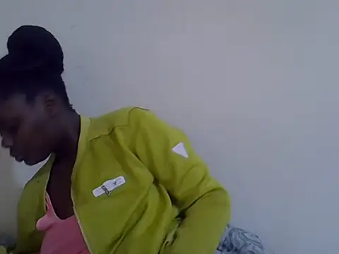 HOT-JAZMINE online show from April 29, 6:28 am