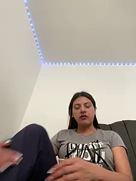Snapshot of Abril_Squirt chatting on May 9, 4:56 pm Abril Squirt online show from May 9, 4:56 pm