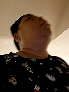 Snapshot of pinkpassionpleaser chatting on March 11, 10:10 am pinkpassionpleaser online show from March 11, 10:10 am