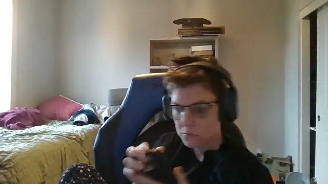 KaliSnow199623 online show from January 6, 11:07 pm