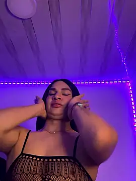 Snapshot of ayselmalek chatting on January 9, 9:12 am ayselmalek online show from January 9, 9:12 am