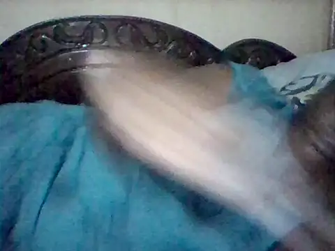missarpie online show from April 27, 5:11 pm