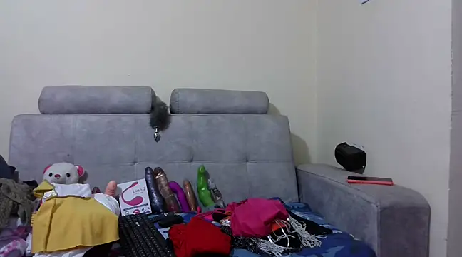 PenelopeHot 91 online show from March 11, 9:59 pm