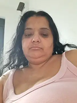 Snapshot of sarahhh1987 chatting on December 17, 6:41 am sarahhh1987 online show from December 17, 6:41 am