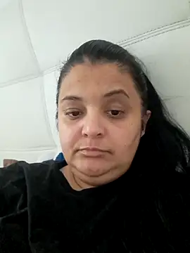 Snapshot of sarahhh1987 chatting on February 4, 7:03 am sarahhh1987 online show from February 4, 7:03 am