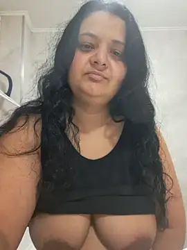 Snapshot of sarahhh1987 chatting on February 27, 8:20 pm sarahhh1987 online show from February 27, 8:20 pm