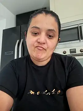 Snapshot of sarahhh1987 chatting on March 14, 7:25 am sarahhh1987 online show from March 14, 7:25 am