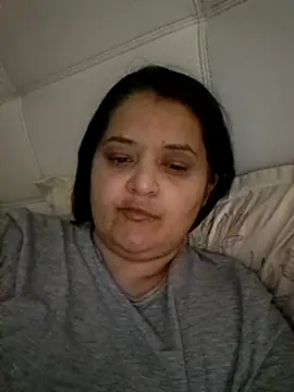 Snapshot of sarahhh1987 chatting on March 31, 5:24 pm sarahhh1987 online show from March 31, 5:24 pm