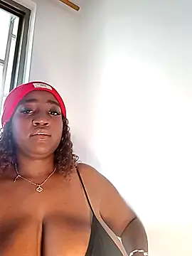 Snapshot of Perlasexyu1 chatting on October 21, 2:18 pm Perlasexyu1 online show from October 21, 2:18 pm