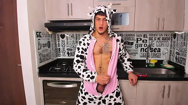 guy master online show from December 29, 7:39 am