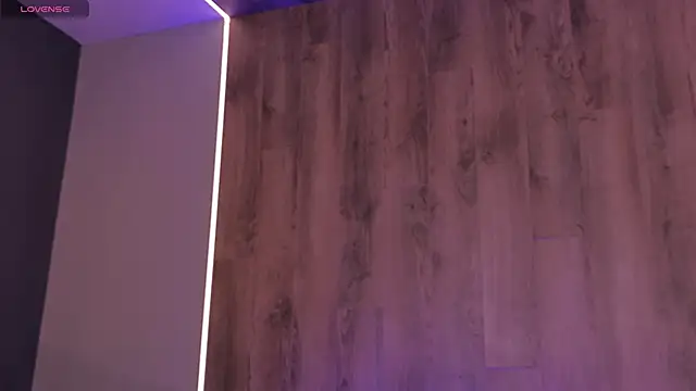 Snapshot of HannaConnor_ chatting on June 26, 11:53 pm HannaConnor online show from June 26, 11:53 pm