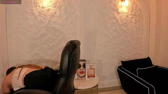 BellaRose X online show from November 8, 4:23 am