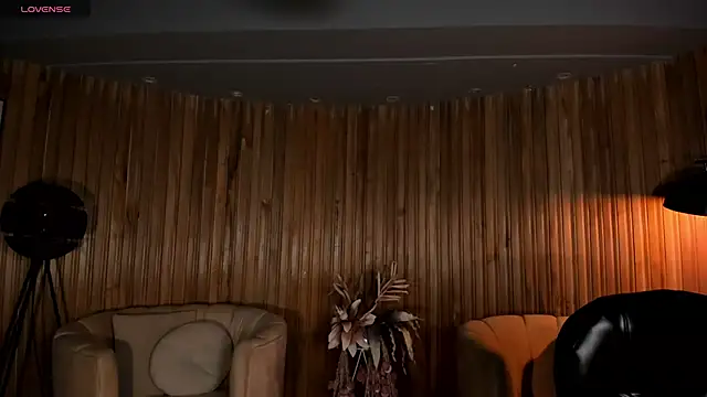 Snapshot of ViolettHansson chatting on September 18, 7:27 pm ViolettHansson online show from September 18, 7:27 pm