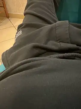 Snapshot of Teloficco chatting on December 30, 12:00 am Teloficco online show from December 30, 12:00 am