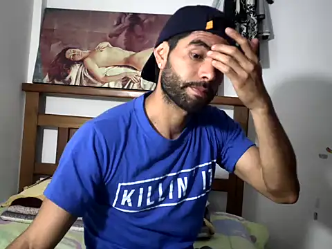 hideonbush051 online show from December 17, 11:49 am