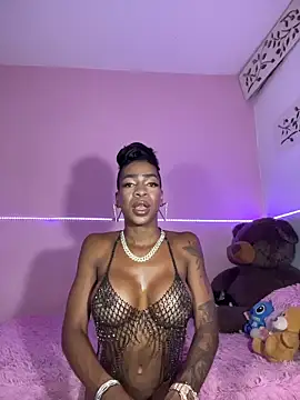 Snapshot of Canndy88htxx chatting on May 16, 2:41 am Canndy88htxx online show from May 16, 2:41 am