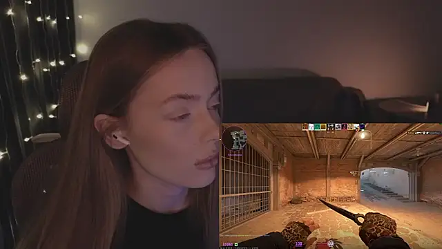 Snapshot of _MayShy_ chatting on February 23, 5:10 pm MayShy online show from February 23, 5:10 pm