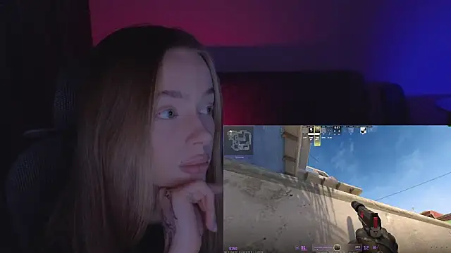 Snapshot of _MayShy_ chatting on March 3, 6:47 pm MayShy online show from March 3, 6:47 pm