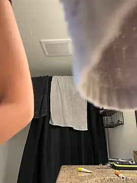 Snapshot of jungleangel chatting on March 21, 6:40 pm jungleangel online show from March 21, 6:40 pm