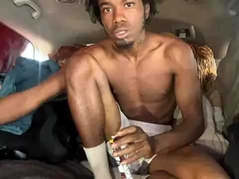 SlimeCrownzOut5 online show from January 13, 5:07 pm