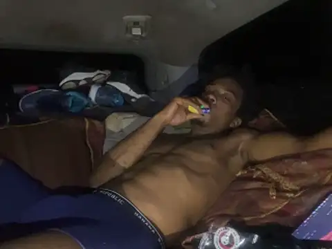 SlimeCrownzOut5 online show from February 14, 5:37 am