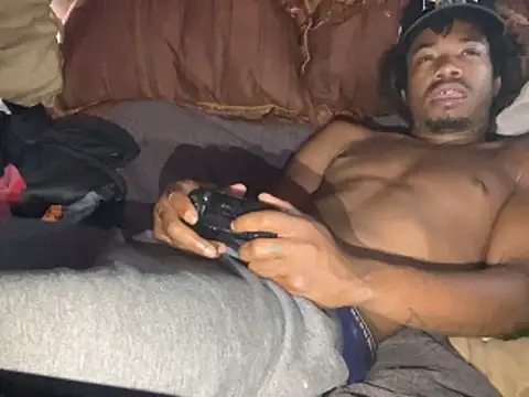 SlimeCrownzOut5 online show from March 9, 6:45 pm