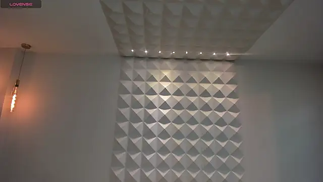 AnaisNin online show from December 22, 11:18 am