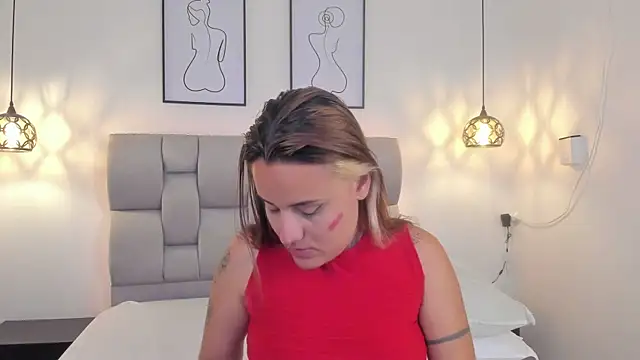 Snapshot of Susan-Sweet-7 chatting on July 27, 8:05 pm Susan-Sweet-7 online show from July 27, 8:05 pm