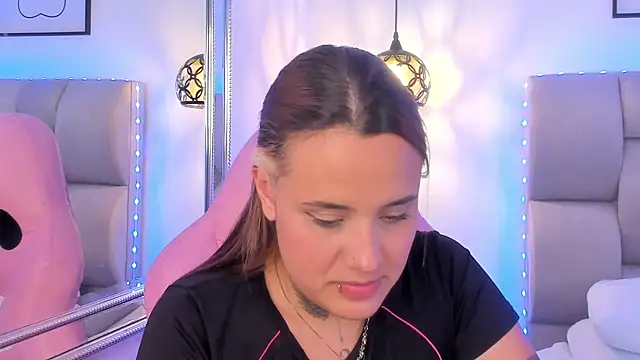 Snapshot of Susan-Sweet-7 chatting on July 30, 7:57 pm Susan-Sweet-7 online show from July 30, 7:57 pm