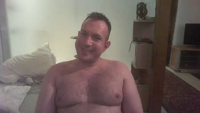Snapshot of Mike_12hot chatting on April 1, 7:44 pm Mike 12hot online show from April 1, 7:44 pm
