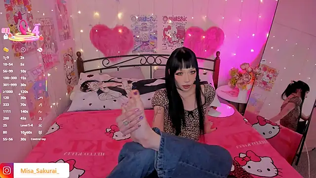 Snapshot of Misa_Sakurai chatting on December 14, 12:16 am Misa Sakurai online show from December 14, 12:16 am