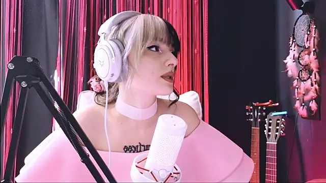 Avi Nile online show from November 20, 4:56 am