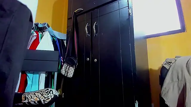 smoker445 online show from February 22, 9:13 pm