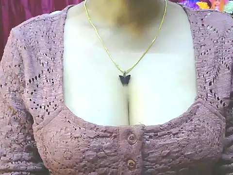 ishmita99 online show from February 1, 5:49 am